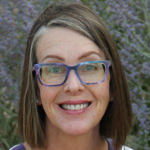 Meet your Posher, Suzanne